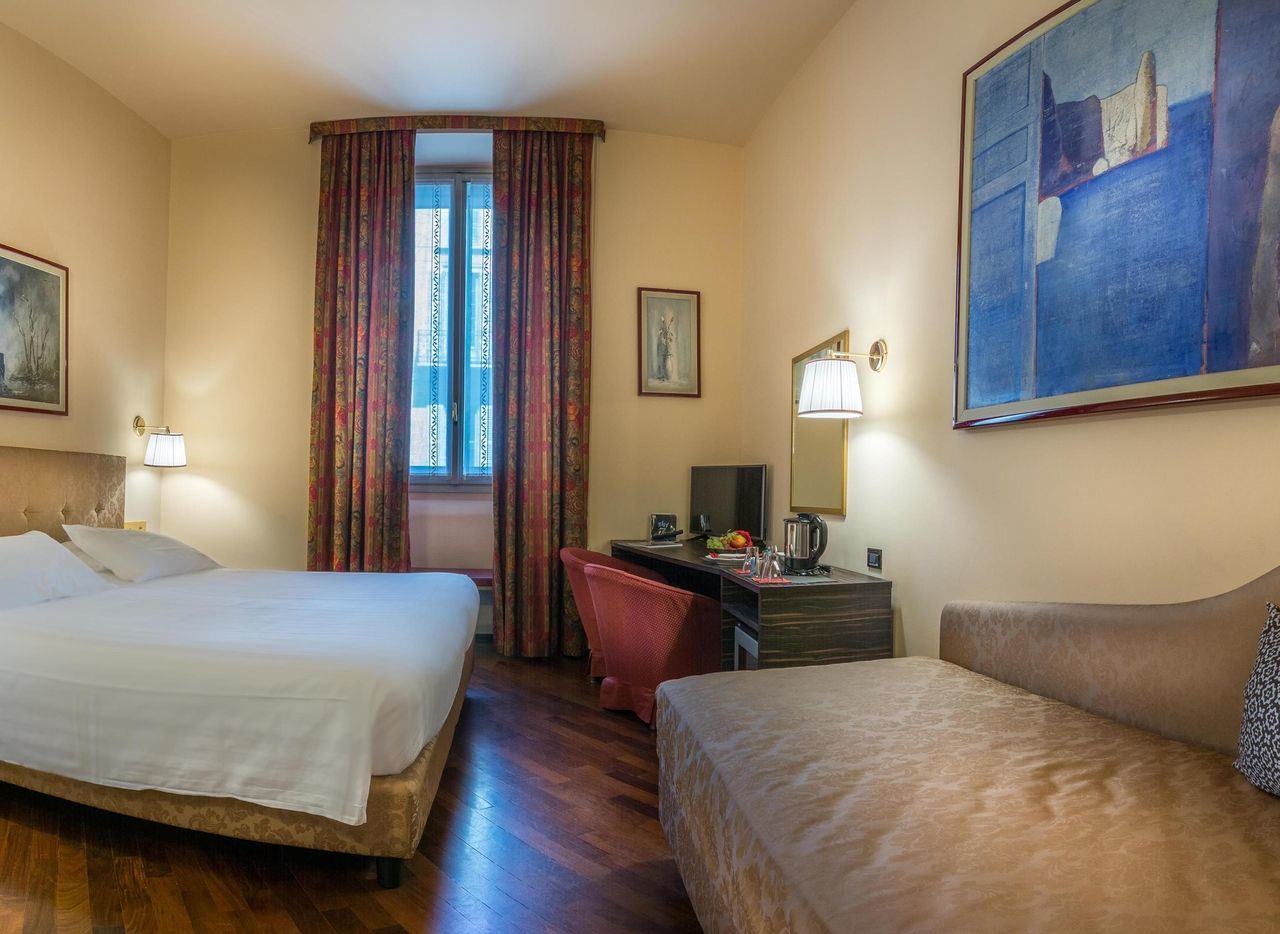 Hotel Regina Milan Room photo